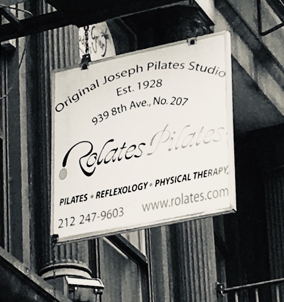 WHAT IS A PILATES CLASS?